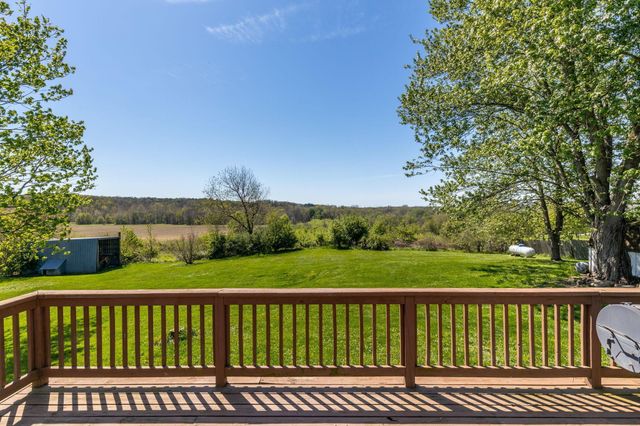 4199 Hopewell Indian Road NW, Glenford, OH 43739
