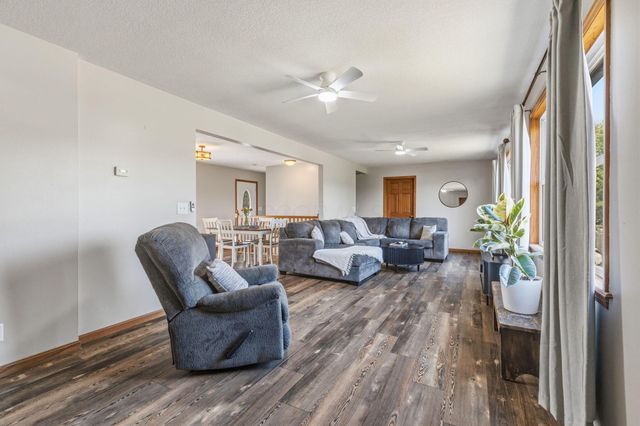 4199 Hopewell Indian Road NW, Glenford, OH 43739