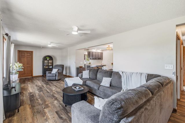 4199 Hopewell Indian Road NW, Glenford, OH 43739