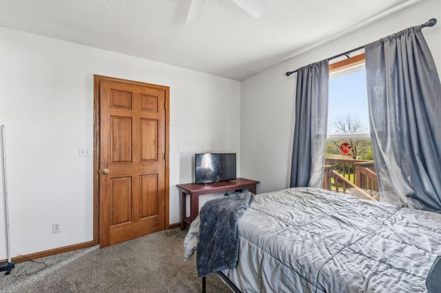 4199 Hopewell Indian Road NW, Glenford, OH 43739