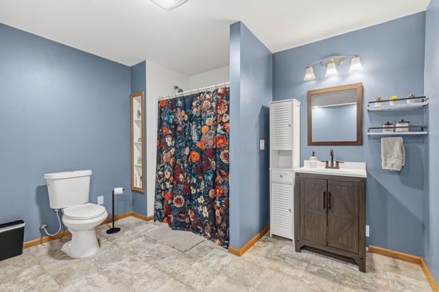 4199 Hopewell Indian Road NW, Glenford, OH 43739