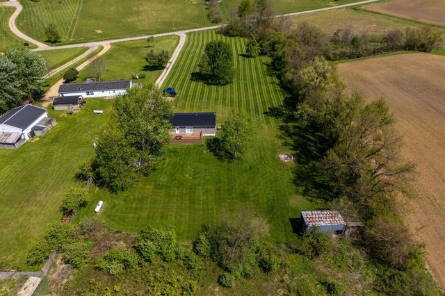 4199 Hopewell Indian Road NW, Glenford, OH 43739