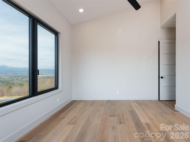 247 Coachman Drive, Hendersonville, NC 28791