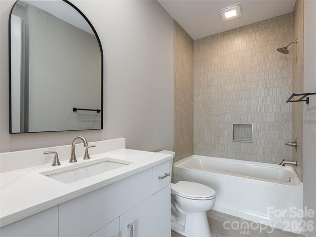 247 Coachman Drive, Hendersonville, NC 28791