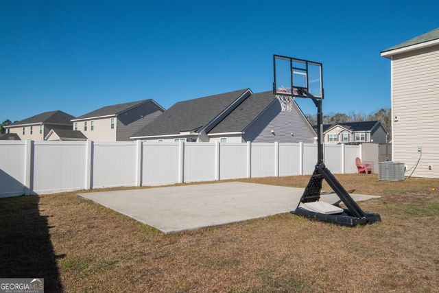 237 Daniel Trent Way, Kingsland, GA 31548