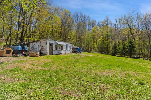 307 White Pond Road, Stormville, NY 12582