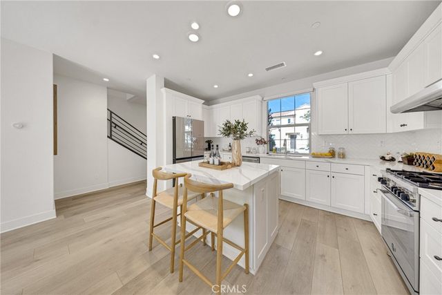114 Anthology, Irvine, CA 92618