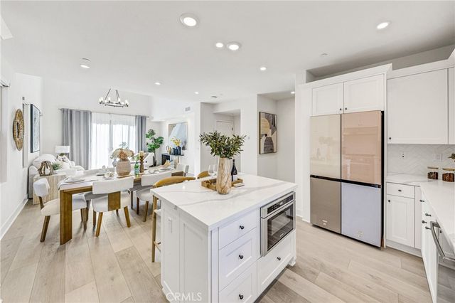 114 Anthology, Irvine, CA 92618