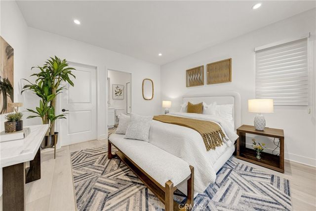 114 Anthology, Irvine, CA 92618