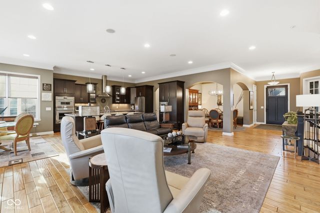 982 Oscar Lane, Carmel, IN 46032