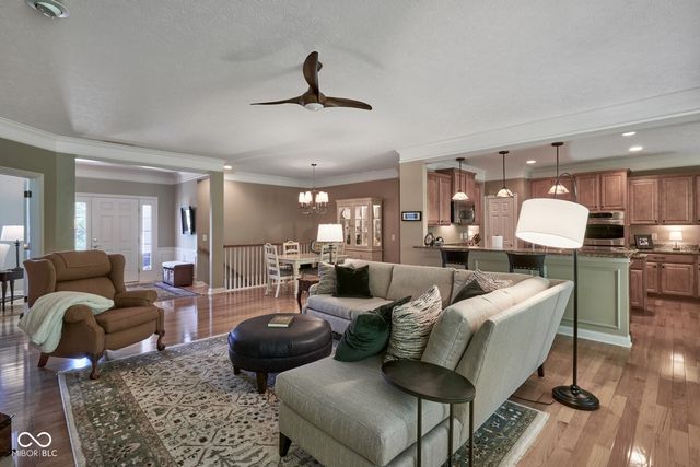 14327 Klingensmith Boulevard, Carmel, IN 46033