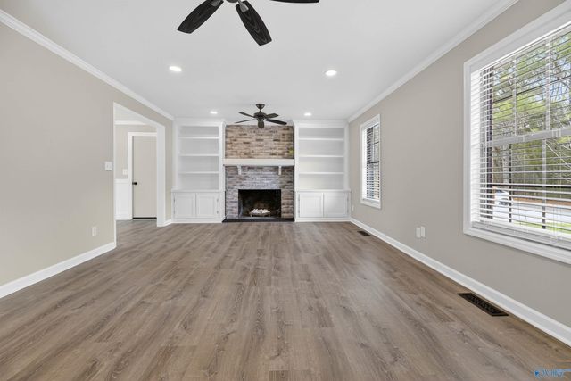 89 Lake Drive, Scottsboro, AL 35769