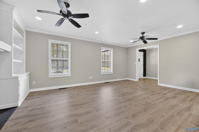 89 Lake Drive, Scottsboro, AL 35769