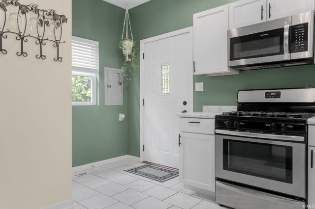 1023 Sherman Avenue, South Bend, IN 46616