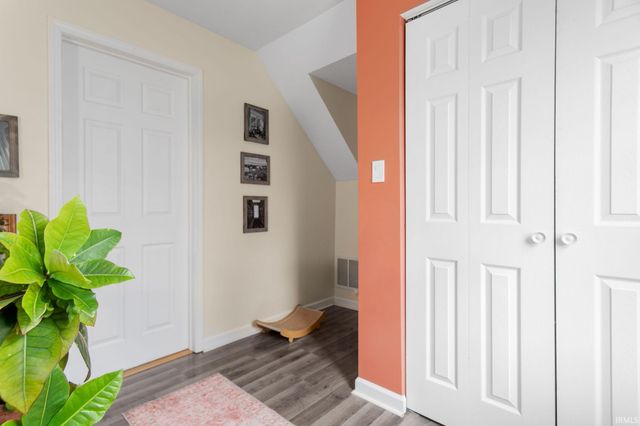 1023 Sherman Avenue, South Bend, IN 46616