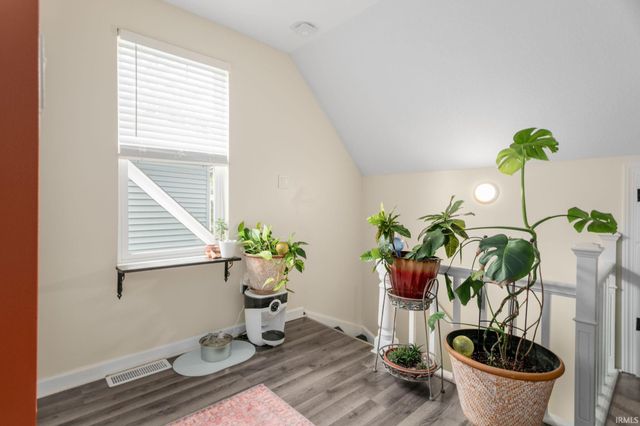 1023 Sherman Avenue, South Bend, IN 46616