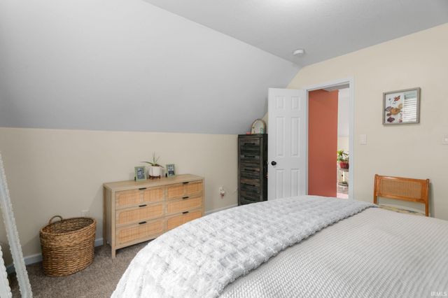 1023 Sherman Avenue, South Bend, IN 46616
