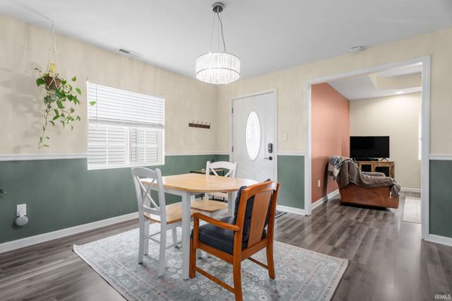 1023 Sherman Avenue, South Bend, IN 46616