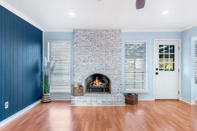 208 Woodmont DR, Georgetown, TX 78628