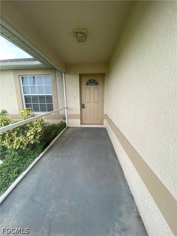 1703 NE 17th ST, Cape Coral, FL 33909