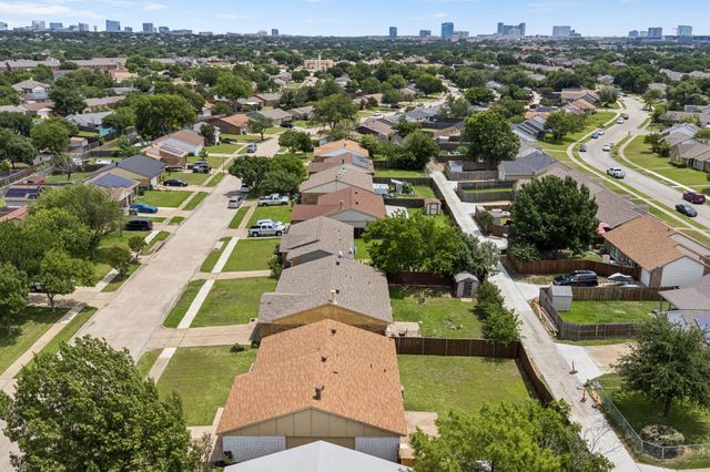 5620 Perrin Street, The Colony, TX 75056