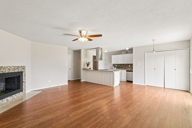 5620 Perrin Street, The Colony, TX 75056