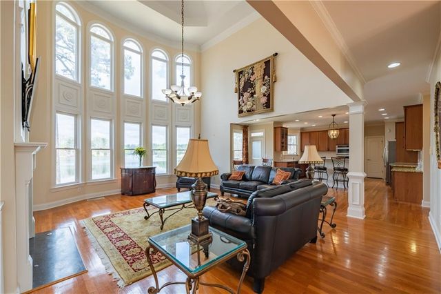 7272 Glen Cove Lane, Stone Mountain, GA 30087