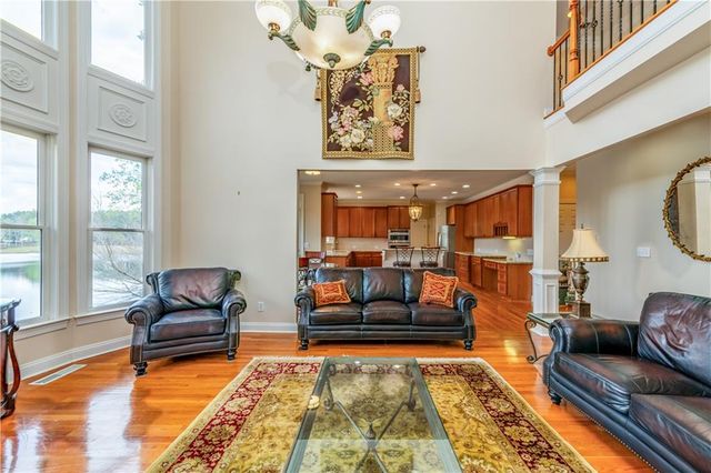 7272 Glen Cove Lane, Stone Mountain, GA 30087