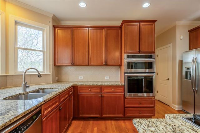 7272 Glen Cove Lane, Stone Mountain, GA 30087