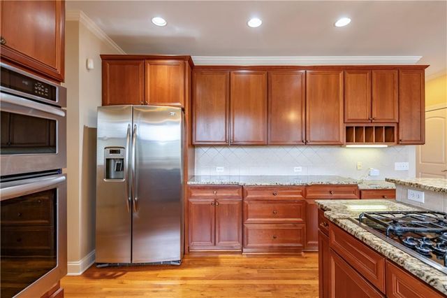 7272 Glen Cove Lane, Stone Mountain, GA 30087