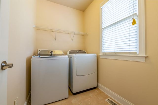 7272 Glen Cove Lane, Stone Mountain, GA 30087