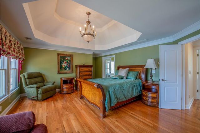 7272 Glen Cove Lane, Stone Mountain, GA 30087