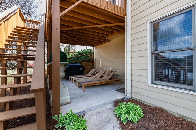 7272 Glen Cove Lane, Stone Mountain, GA 30087