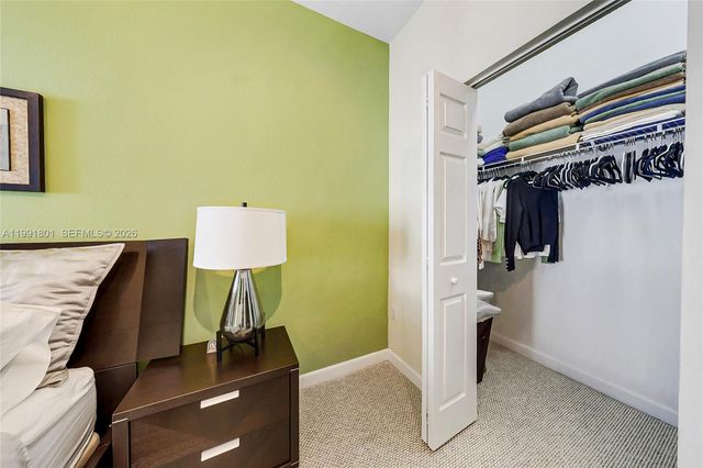 10711 NW 75th Ln, Doral, FL 33178