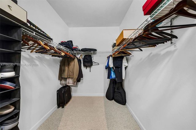 10711 NW 75th Ln, Doral, FL 33178