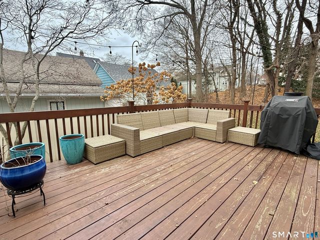 70 Renwick Place, Bridgeport, CT 06604