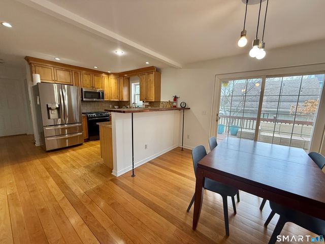 70 Renwick Place, Bridgeport, CT 06604