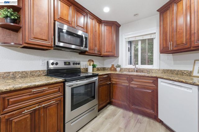 370 Sequim Cmn, Fremont, CA 94539