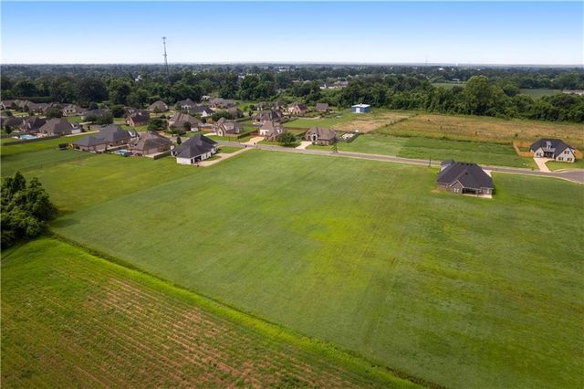 1328 BONAIRE Trace, Alexandria, LA 71303