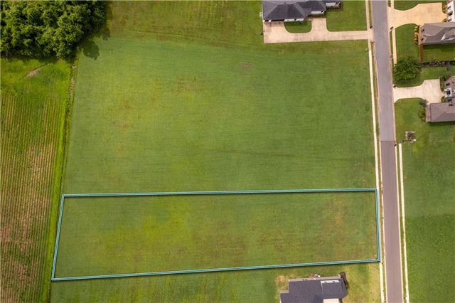 1328 BONAIRE Trace, Alexandria, LA 71303
