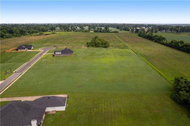 1328 BONAIRE Trace, Alexandria, LA 71303