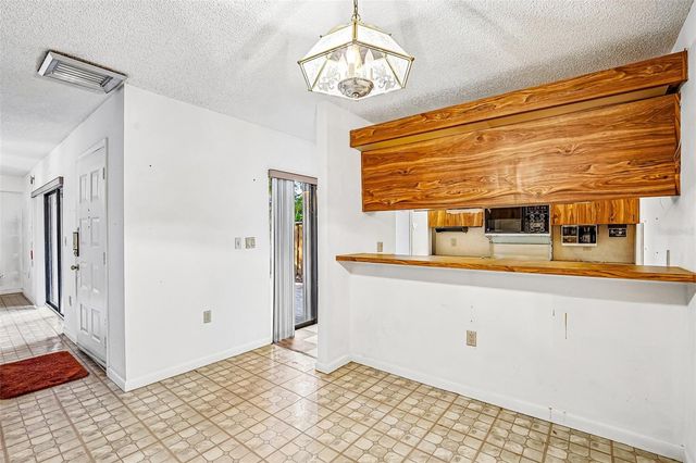 2707 12TH COURT, Palm Harbor, FL 34684