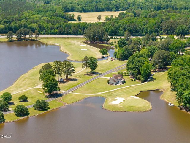 753 Saint Andrews Loop, Sanford, NC 27332