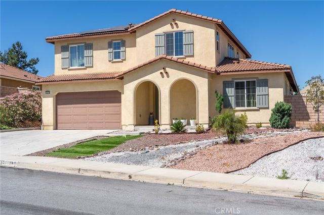 35333 Laurel Tree Court, Winchester, CA 92596