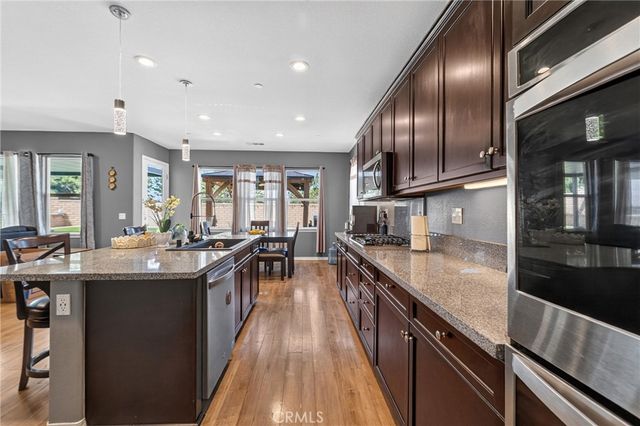 35333 Laurel Tree Court, Winchester, CA 92596