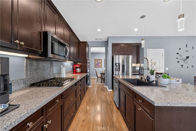 35333 Laurel Tree Court, Winchester, CA 92596