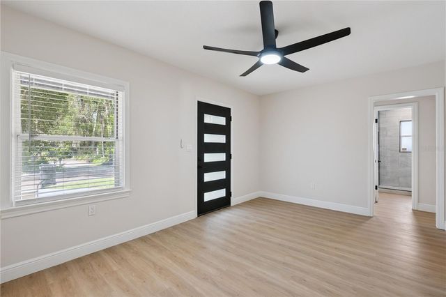 201 E MURIEL STREET, Orlando, FL 32806