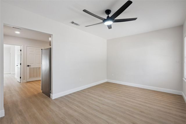 201 E MURIEL STREET, Orlando, FL 32806