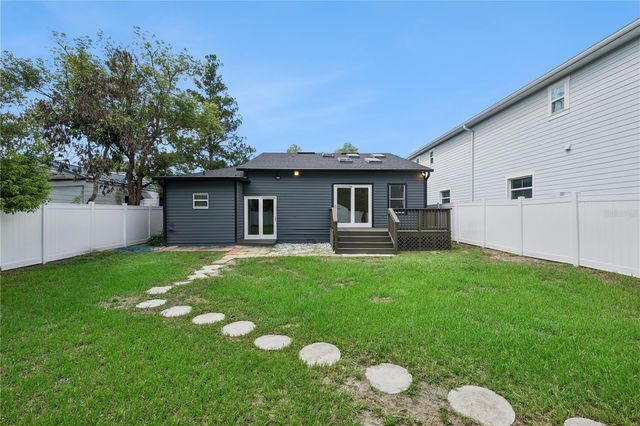 201 E MURIEL STREET, Orlando, FL 32806