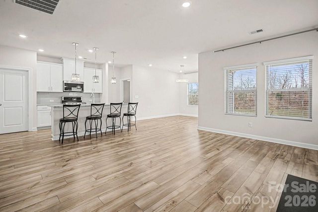 7120 American Elm Road, Charlotte, NC 28215